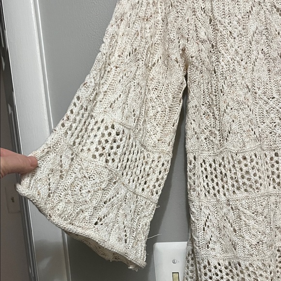 NEW POL Beige Textured Women's Tunic - Picture 3 of 6